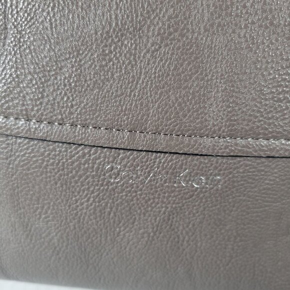 Calvin Klein Classic Work Travel Gray & Black  Leather Tote Bag With Pouch Set - Picture 3 of 16